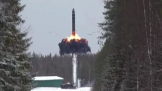 На 8 минути от Лондон: Какво се знае за хиперзвуковата ракета "Синът на Орешник"?