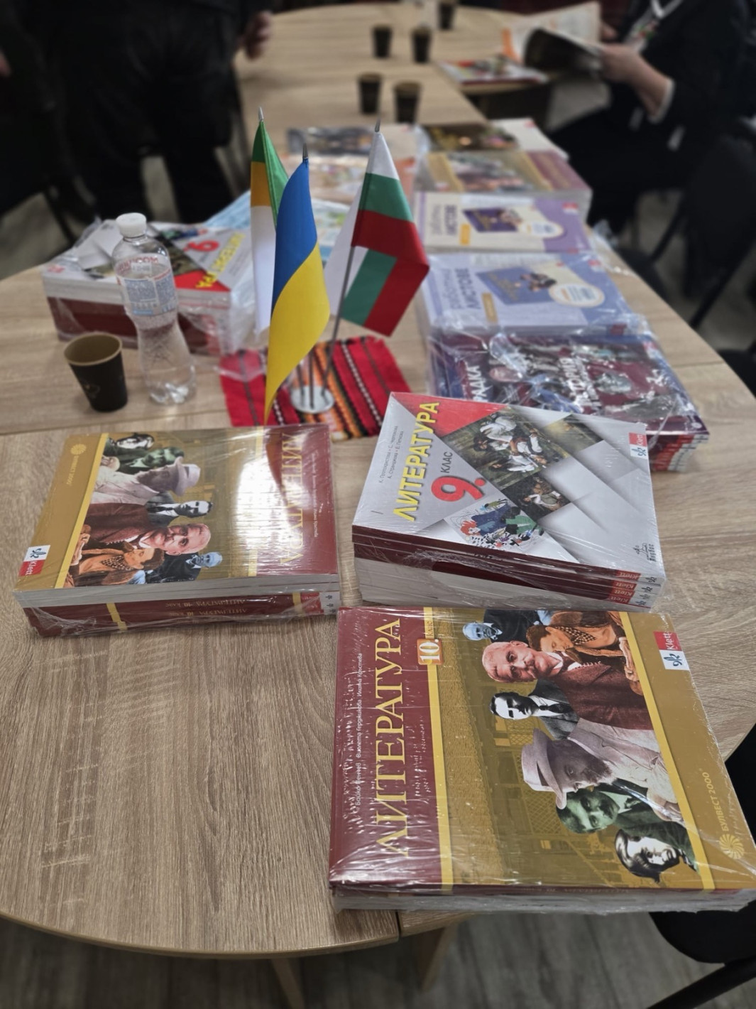 Росица Кирова в Кулевча при откриване на нов езиков кабинет: „Мисия „Българи“ е грижа за бъдещето. Богат си с това, което даваш. “