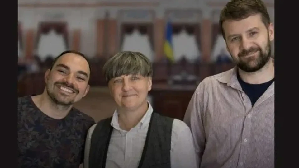 Украйна призна брака между мъже, Захарова видя в това "фантастични перспективи пред Зеленски"