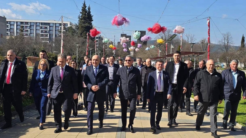 Лидерът на ДПС Делян Пеевски повежда листата в Кърджали