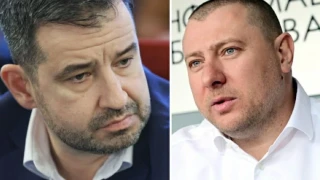 Сблъсък между НЗОК и "Информационно обслужване" осветлява как се харчат десетки милиони