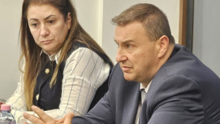 Емил Радев: Предстои решаващ вот в ЕП за регламента за връщане на мигранти