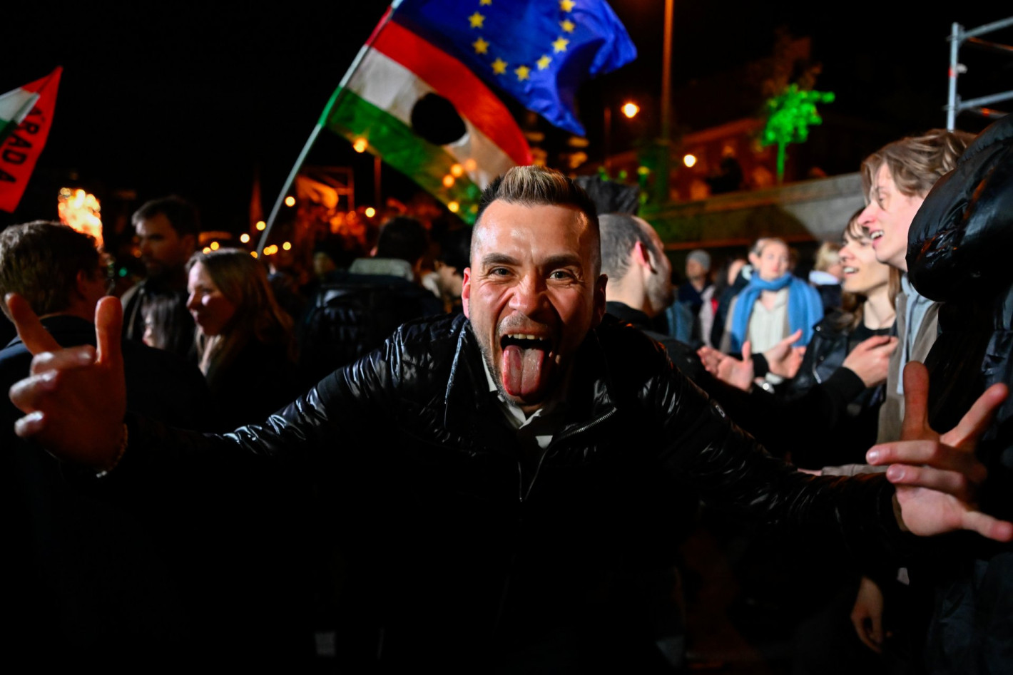 Орбан загуби след 16 г. на власт, победителите превърнаха Будапеща в парти зона