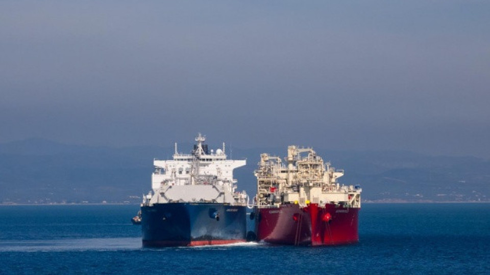 САЩ удължиха временното изключение за покупка на руски петрол