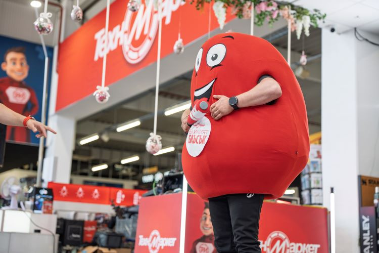 Техномаркет проведе зрелищното събитие #ВеликиятСблъсък