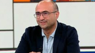 Пациент поздрави в ефира на NOVA лекаря, спасил живота му преди години