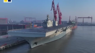 Китай пусна на вода секретен кораб Проект 076, превозващ дронове