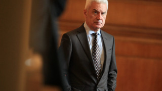 Волен Сидеров на 70: Пенсията ми е 720 евро, стига за джобни