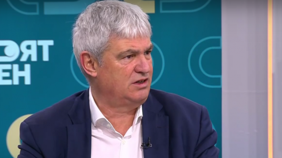 Усещането на хората е за масово обедняване, заяви шефът на КНСБ Пламен Димитров