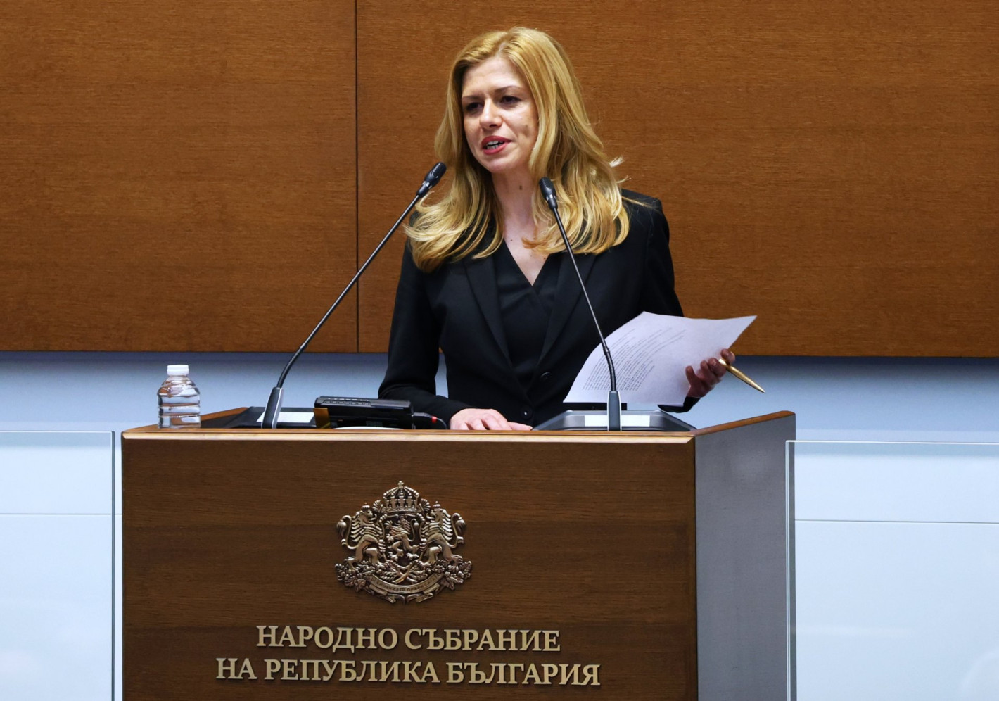 Михаела Доцова – юристката със забравена журналистическа карта