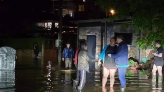 Обявиха бедствено положение в област Велико Търново, река Янтра преля (СНИМКИ)