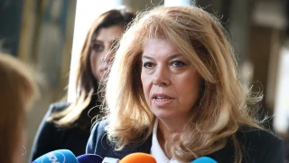 Президентът Йотова започва процедурата за избор на нов състав на ЦИК