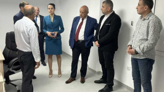 Министър Катя Ивкова направи работно посещение в новия болничен комплекс на МБАЛ „Св. Пантелеймон“ в Ямбол