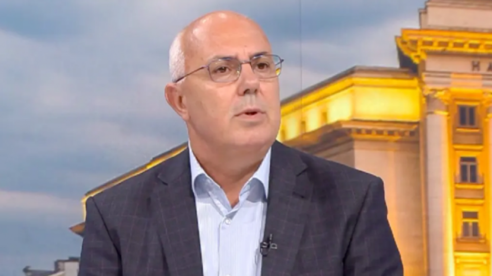 Проф. Веселин Вучков за оставката на Георги Кандев: Единственото закономерно обяснение е поемането по политическа пътечка