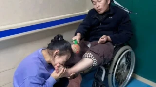 „Обичам те" след 7 години в кома: Невероятната история на жена, която не се отказа от съпруга си