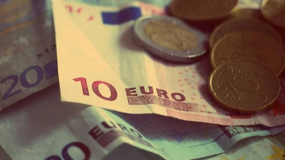 КЗП наложила глоби за €1,31 милиона покрай въвеждането на еврото