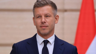 Унгарският парламент свали имунитета на премиера Петер Мадяр